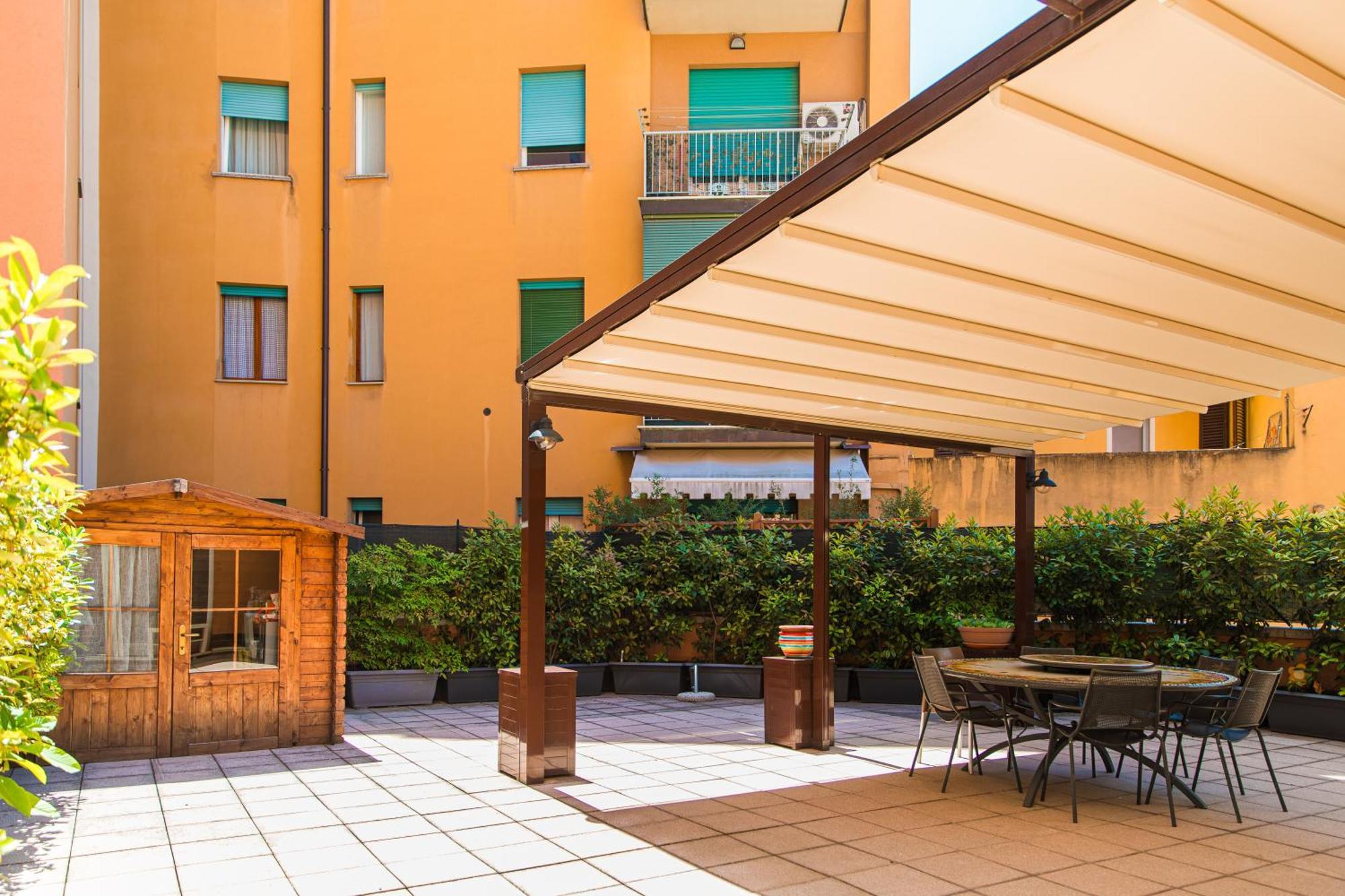 Nettuno Apartment - Private Garden In Bologna Center Exteriér fotografie